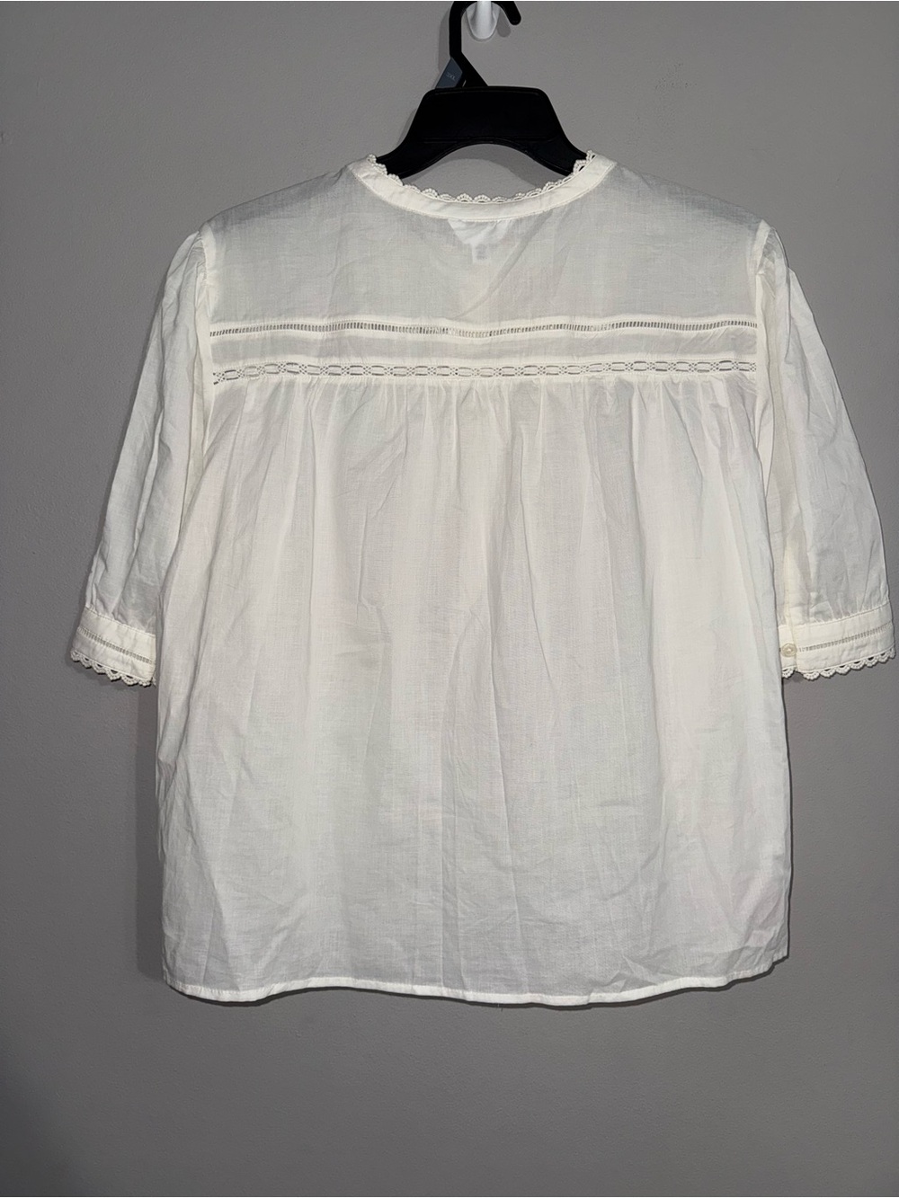 Time and Tru Women's Winter White Button-Front Lace-Trim Blouse XXXL (22) - Picture 6 of 7